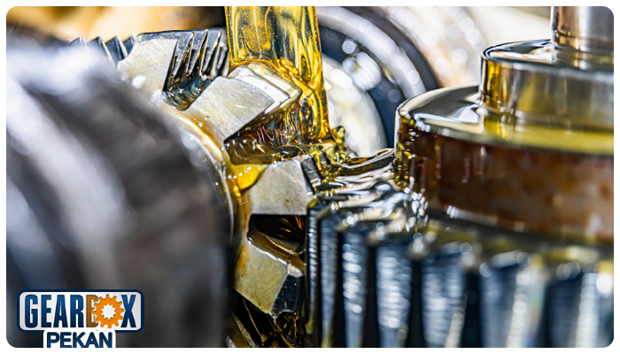 استفاده از روغن گیربکس نامناسب یا تعویض دیرهنگام