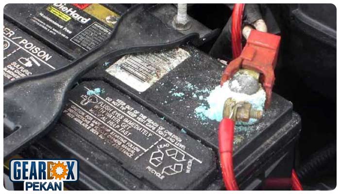 علت استارت کم‌جون