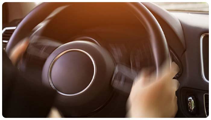 لرزش فرمان هنگام ترمز گرفتن