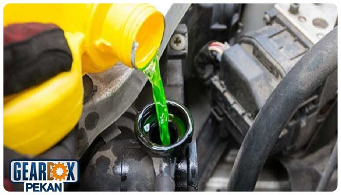 نشتی آب رادیاتور بخاری زیر پای راننده 3 نحوه پیشگیری از نشتی آب رادیاتور بخاری خودرو