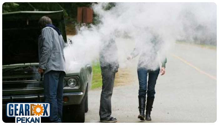 علائم نیاز به تعویض ضدیخ خودرو